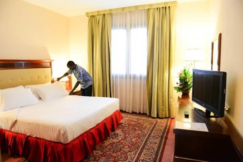 Lancaster Ouaga 2000 Hotel Ouagadougou Phòng bức ảnh