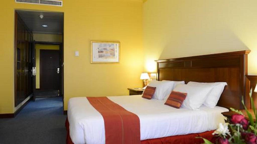 Lancaster Ouaga 2000 Hotel Ouagadougou Ngoại thất bức ảnh
